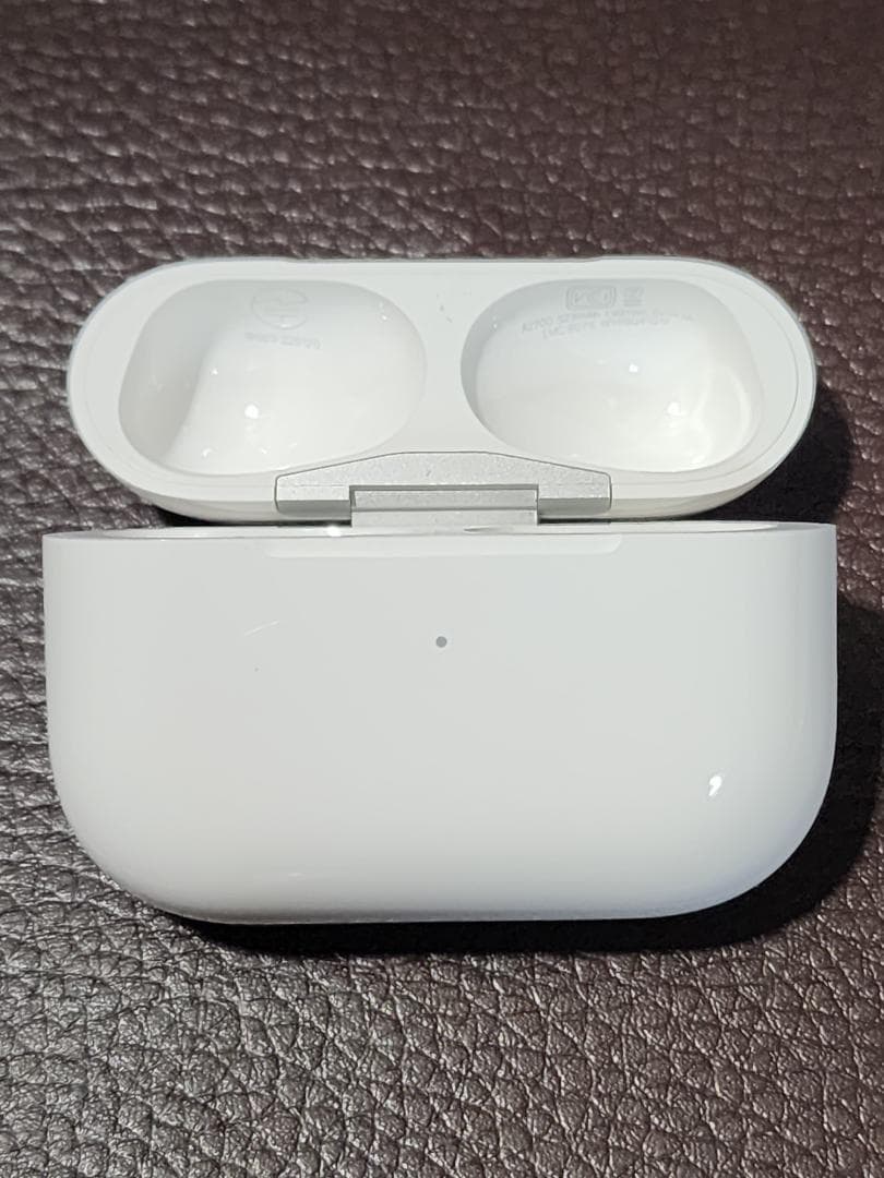 Air Pods Pro 2 (第2世代) 充電ケース付き lightning