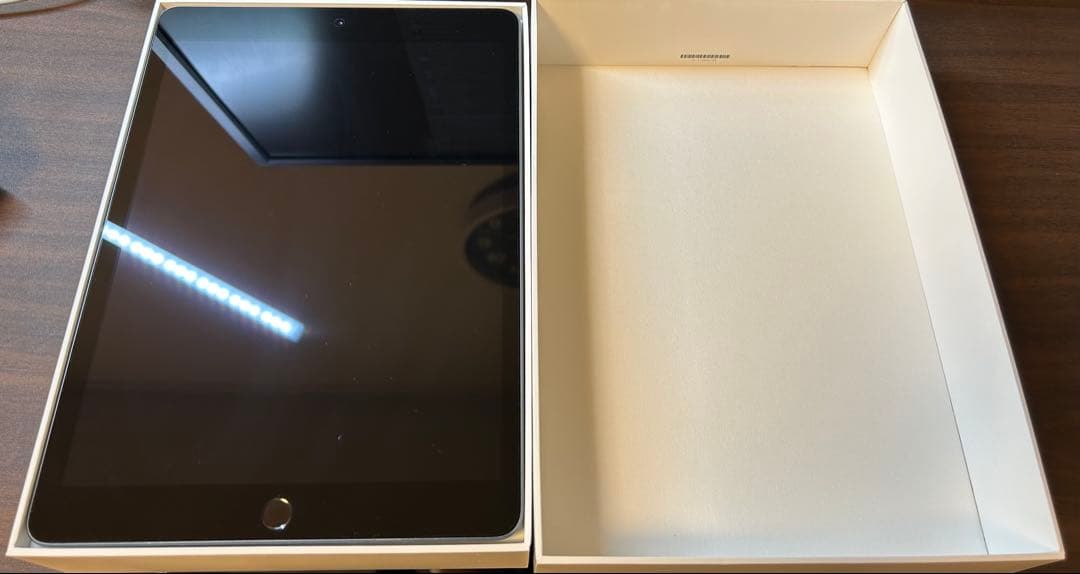 iPad第7世代　128GBバッテリー94%