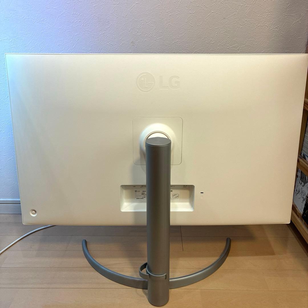 LG MyView スマートモニター 32SQ730S-W 4K 32インチ