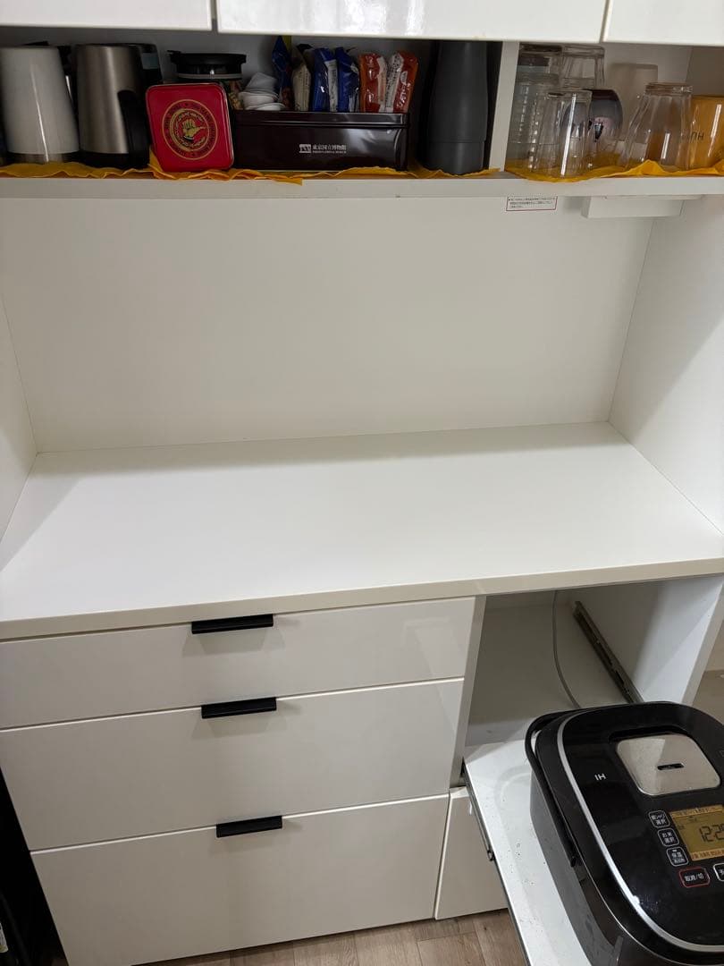 ホワイト 食器棚・カップボード