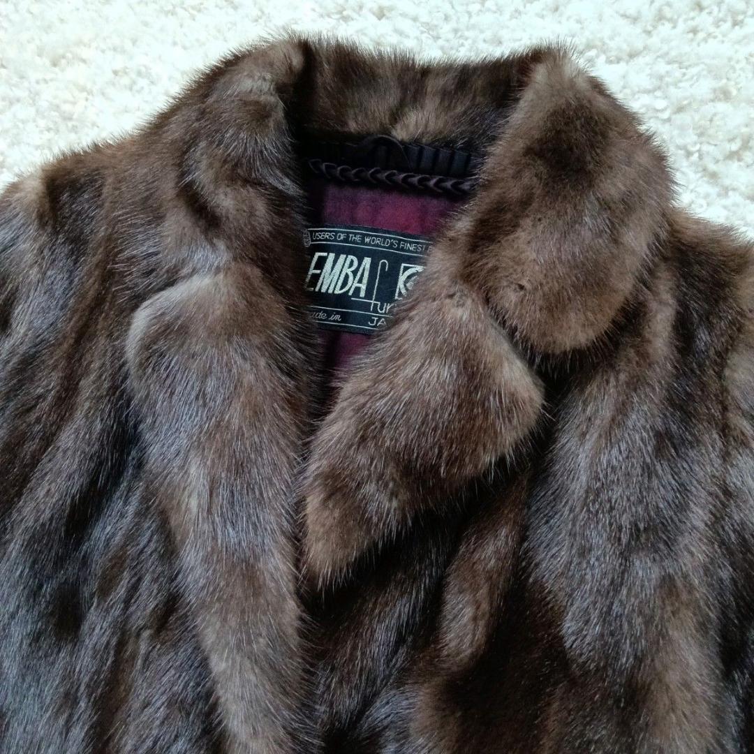 【着丈108】日本EMBA　エンバ　ブルーアイリスミンク毛皮コート　刺繍入り