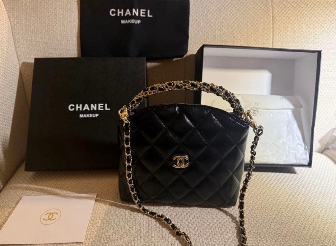 ラ*チ様 Chanel シャネル ノベルティ　非売品　レアハンドバッグ　ショルダ