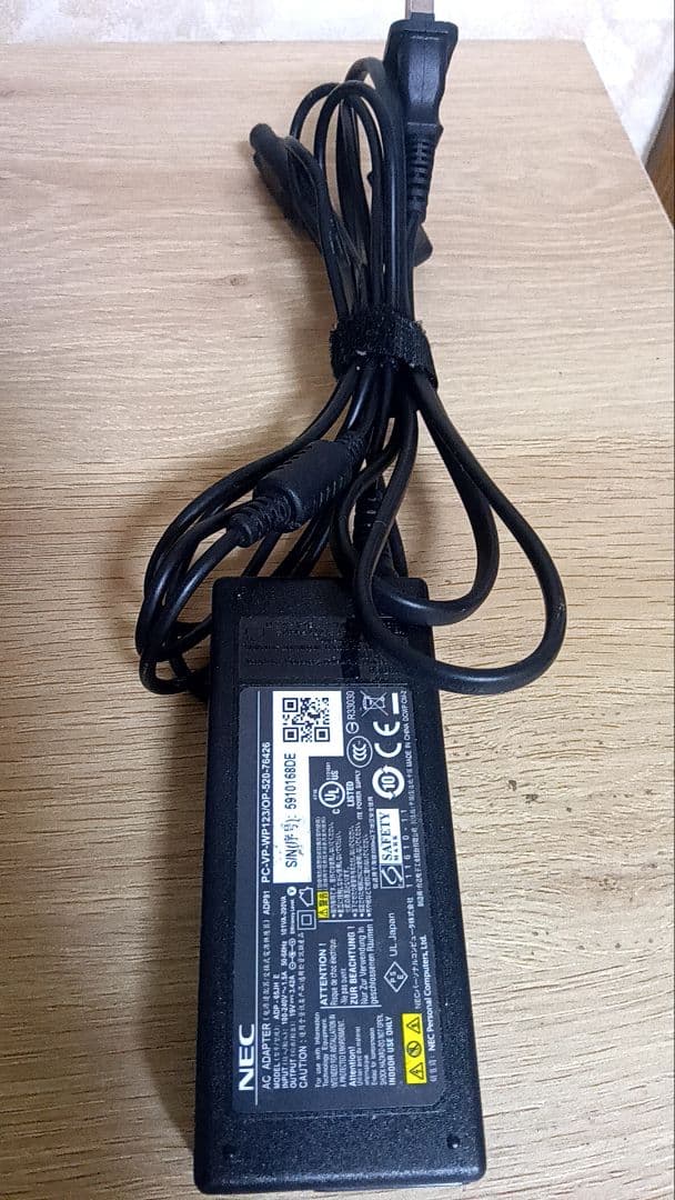 【見た目綺麗動作します】NEC ノートPC PC-VK26TXZCN