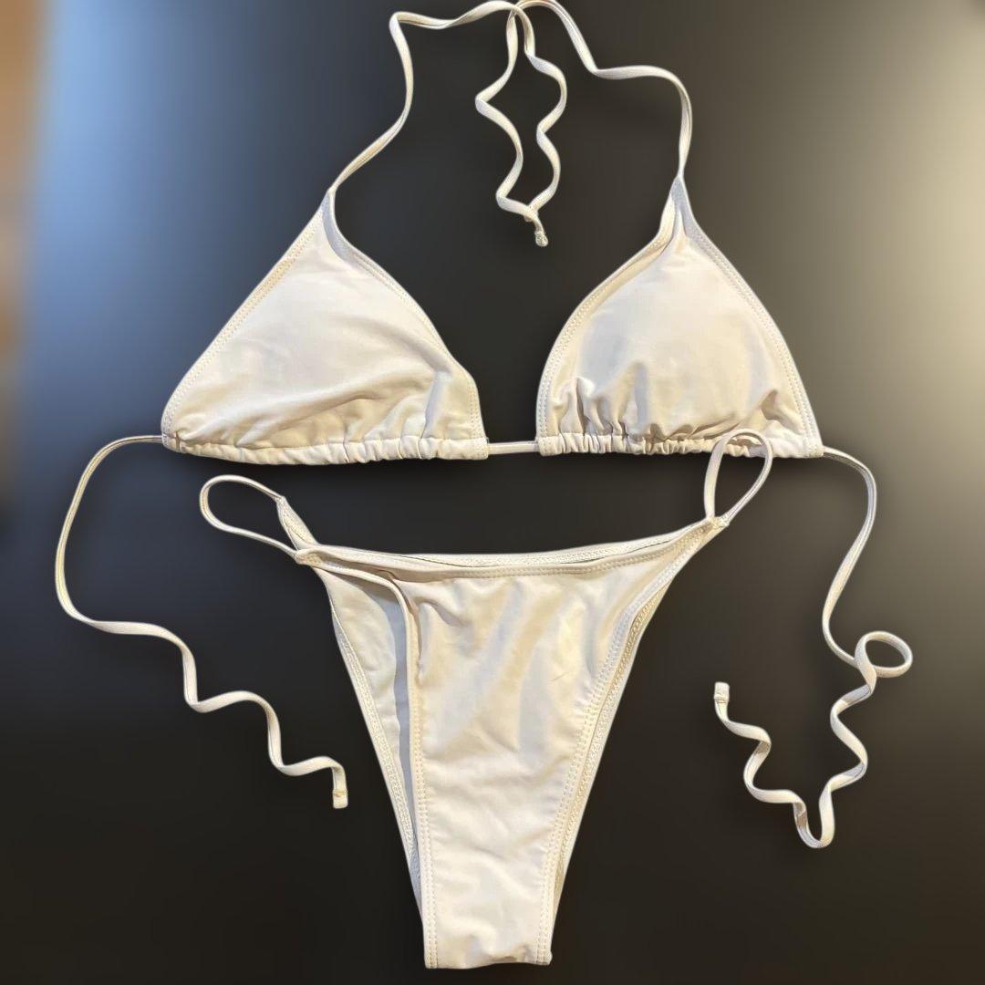 t*é様 捨てたと思っていた白ビキニ