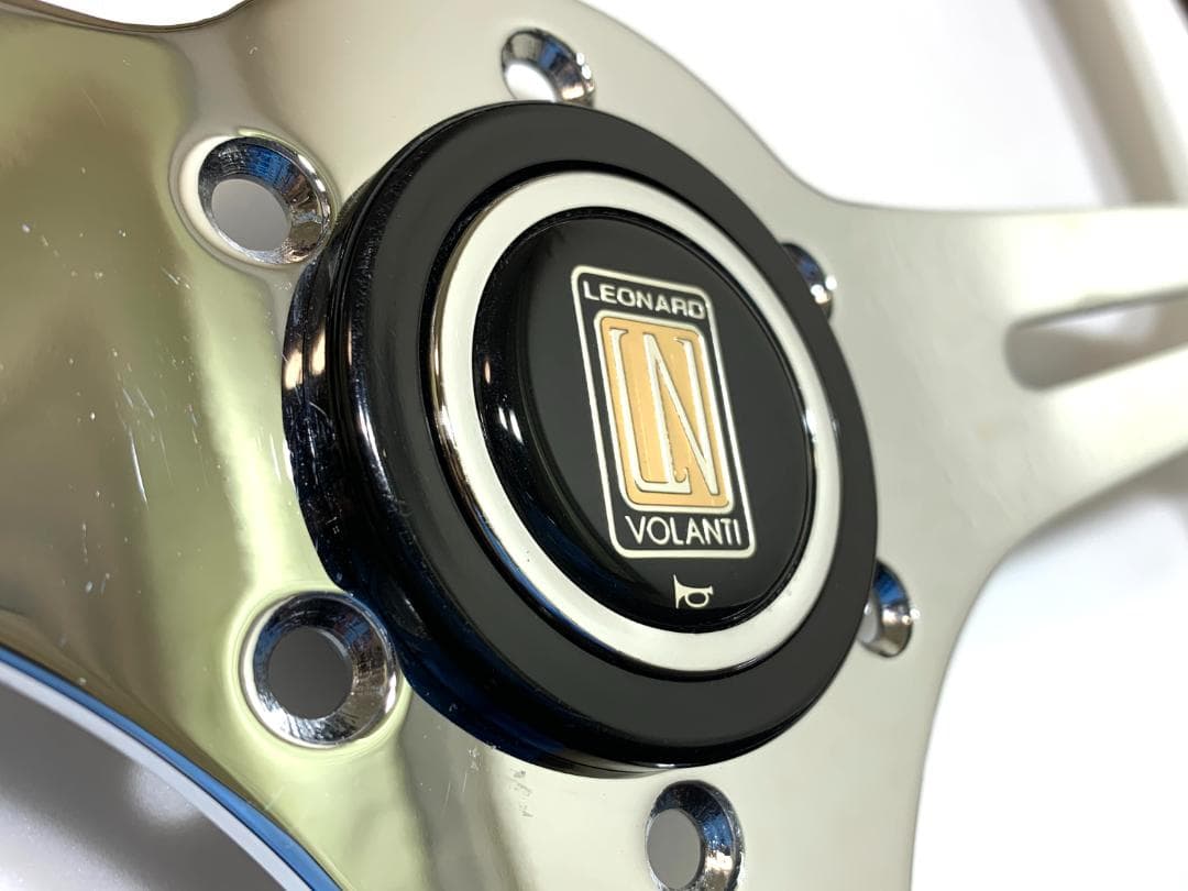 ウッド ステアリング 美品 ホーンボタン付 当時物 希少 ナルディ モモ