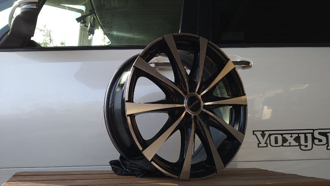 トヨタ純正ホイール80系ヴォクシー/ノア　16インチ 2本組（4本セット）