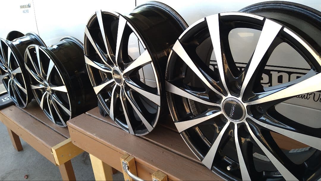 トヨタ純正ホイール80系ヴォクシー/ノア　16インチ 2本組（4本セット）