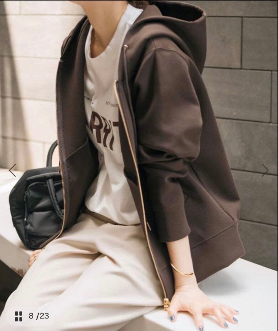 新品　未使用品　Spick and Span ストレッチジップフードパーカー