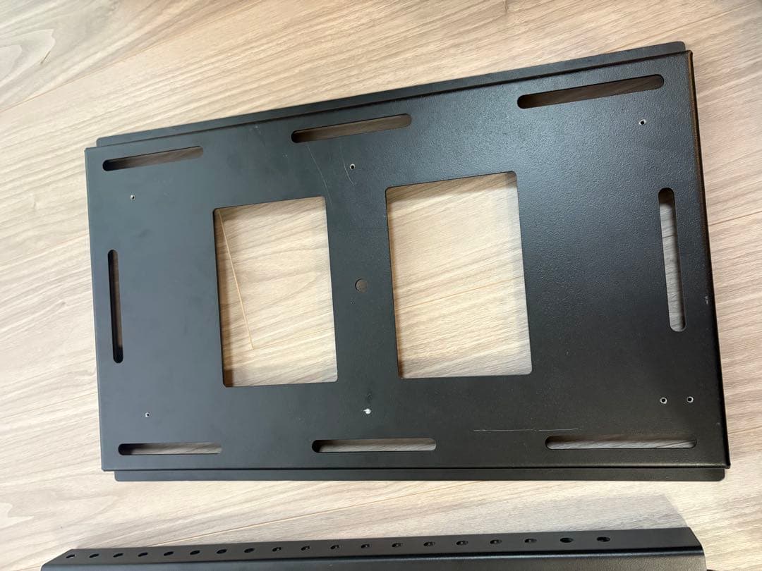 テレビ　デジタルサイネージ　壁掛け　FFP-SW-T500シリーズ