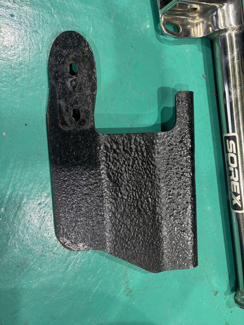 ソレックス　エスティマ50 ヒッチメンバー