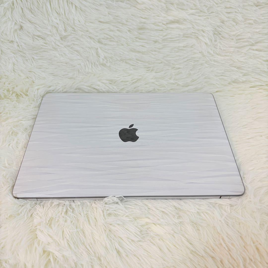 【極美品】MacBook Pro 2018 13インチ 16GB/256GB