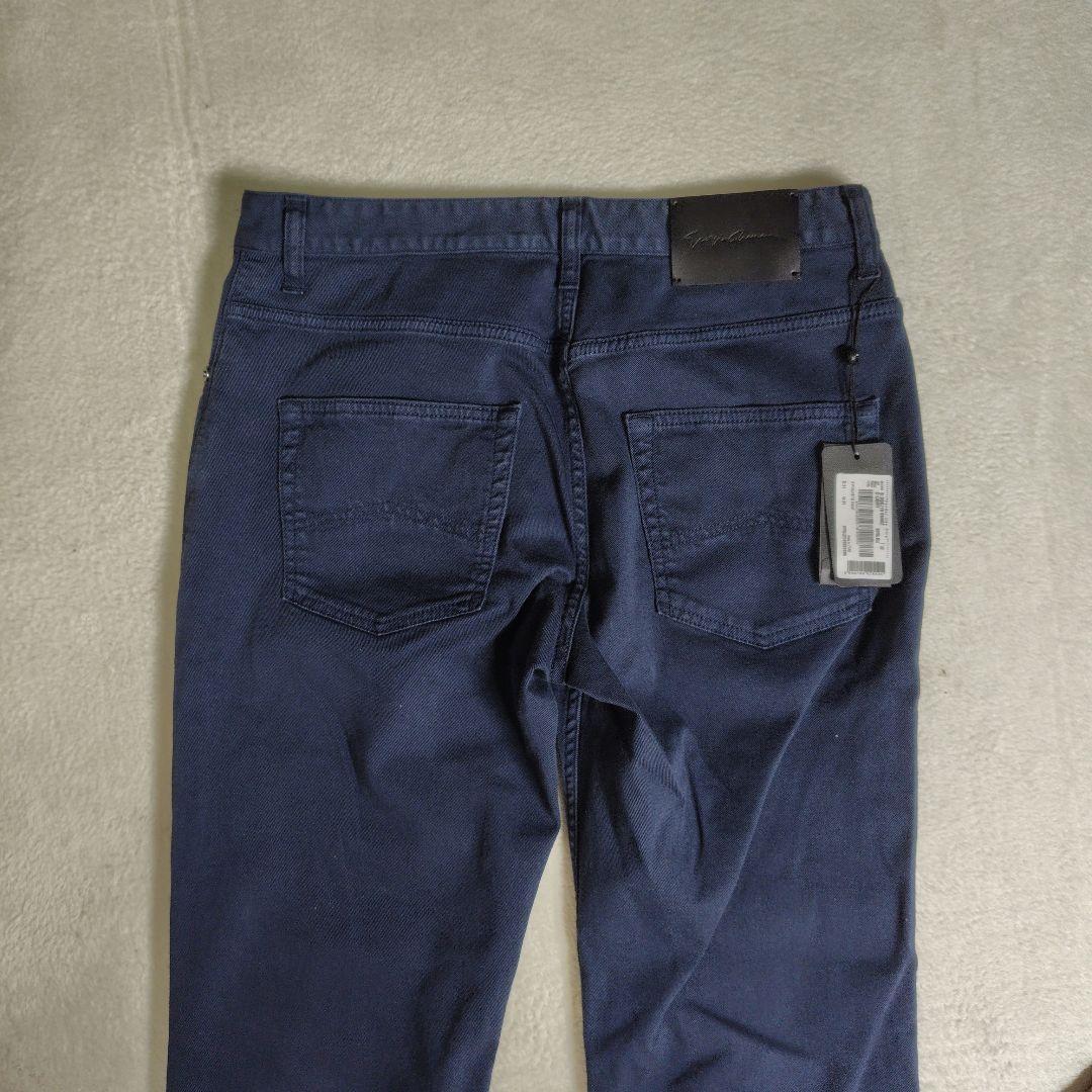 新品未使用　現行　XL　ジョルジオアルマーニ　チノパン　レザータグ　刺繍