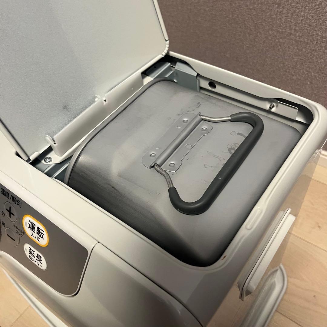 【美品】2024年製 CORONA 石油ファンヒーター FH-G4624BY