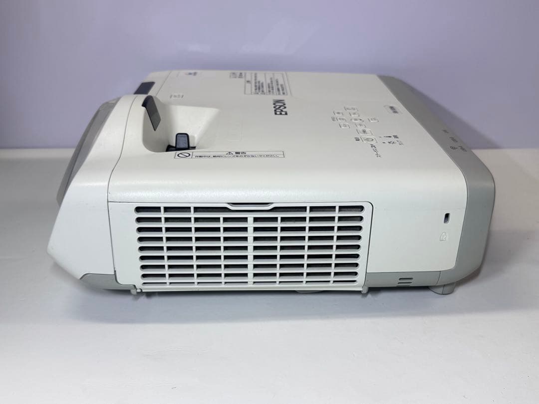 EPSON EB-535W LCD プロジェクター　本体