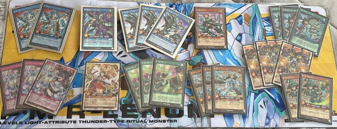 本格構築　ラッシュデュエル　P・M デッキ　プレイマット、おまけ付