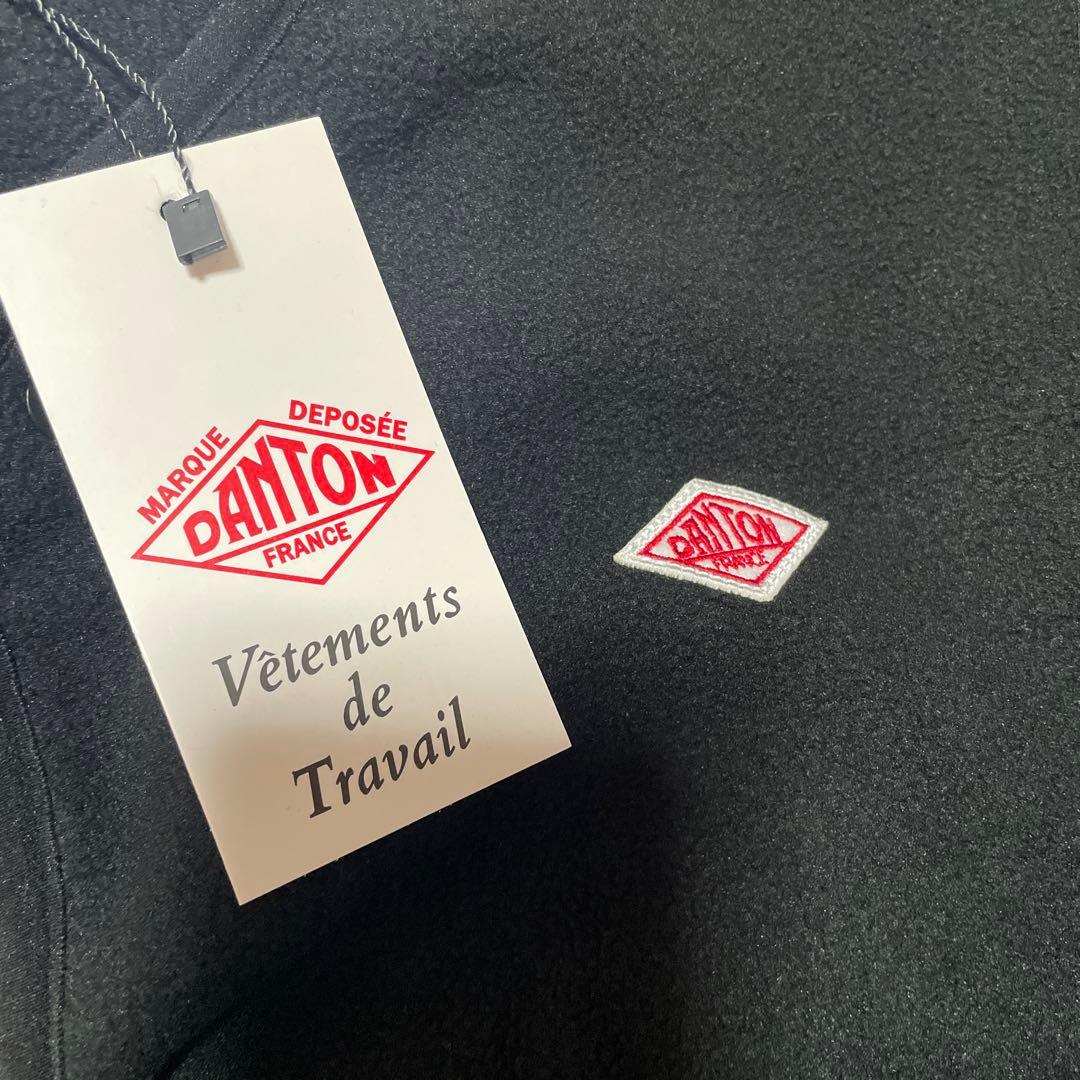 【新品】ダントンフリースベスト　40サイズ　ブラック