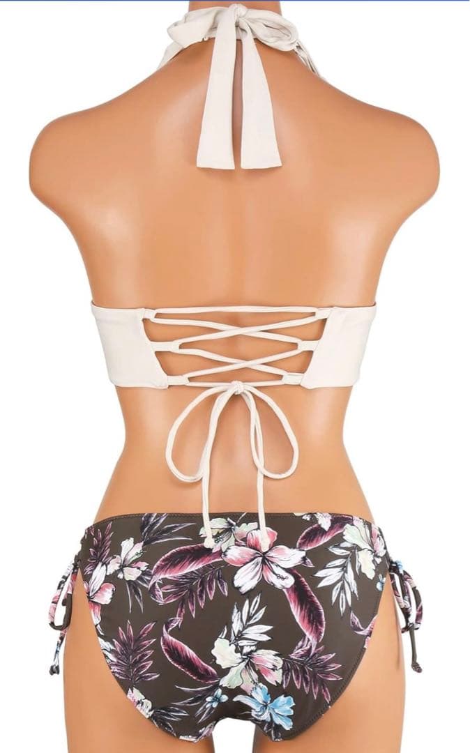 新品 タグ付き三愛水着 ビキニ 盛れる【ナチュラルアップブラ】ノンワイヤービキニ