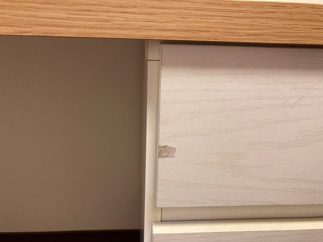 木目調のデスク 引き出し2つ付き