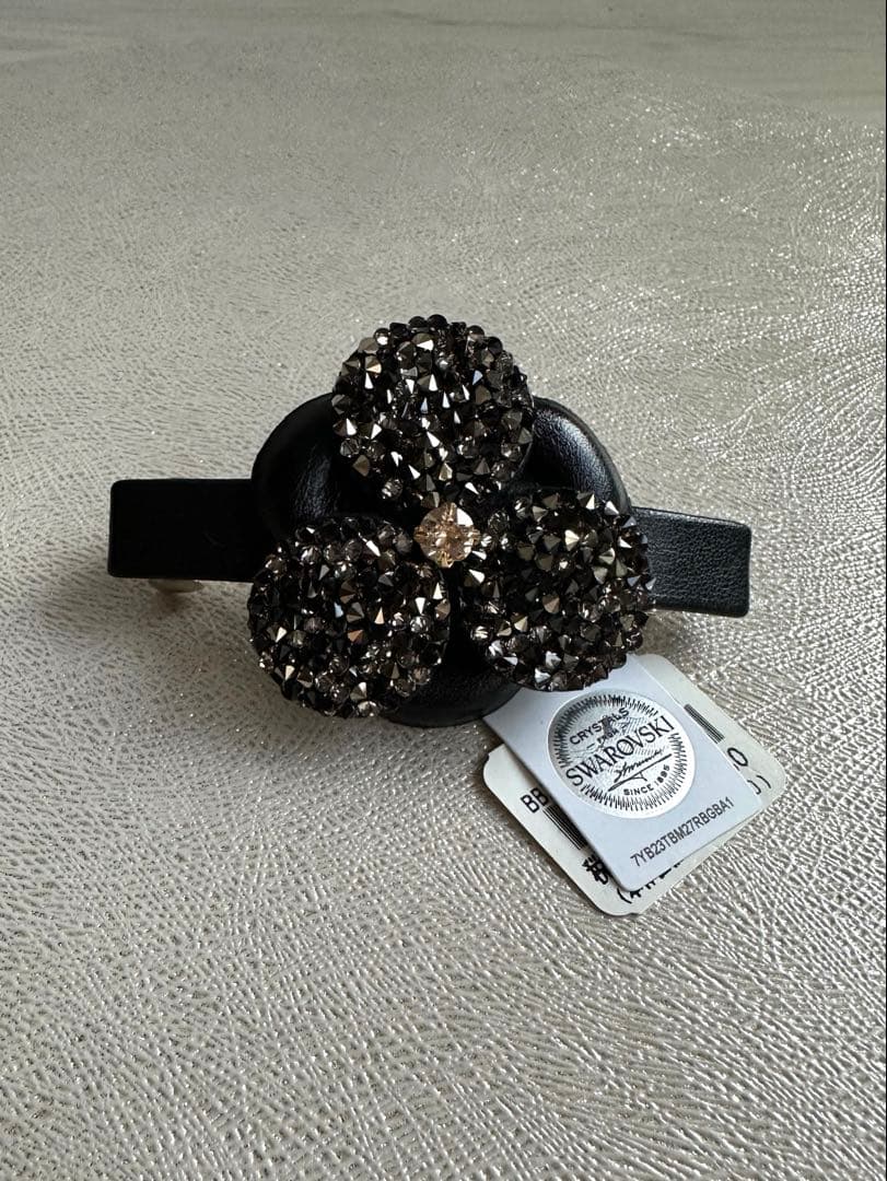 新品未使用　ComplexBizコンプレックスビズスワロフスキー　バレッタ