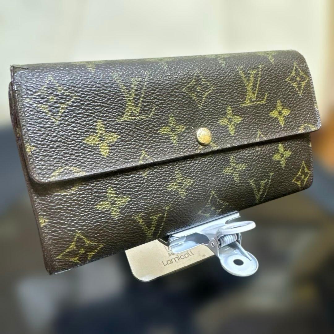 ⑨☆良品♪カード10枚タイプ☆サラ長財布