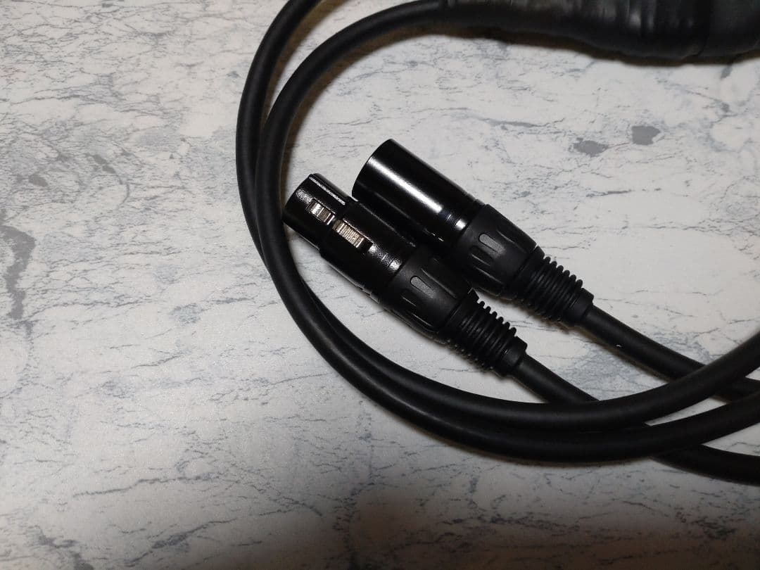 【新作】140段式カタパルト搭載　XLRケーブル ペア　約1.5m