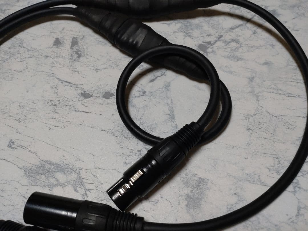 【新作】140段式カタパルト搭載　XLRケーブル ペア　約1.5m