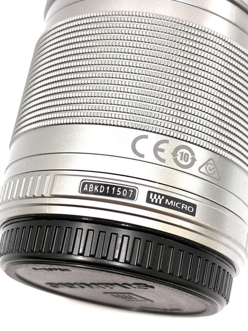 26H1-122 オリンパス PEN E-PL9 付属品完品 通電確認済み