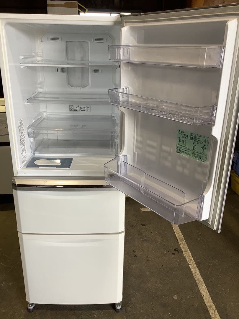 【大人気】三菱 3ドア冷蔵庫 MR-C34Z-W 335L 2016年製