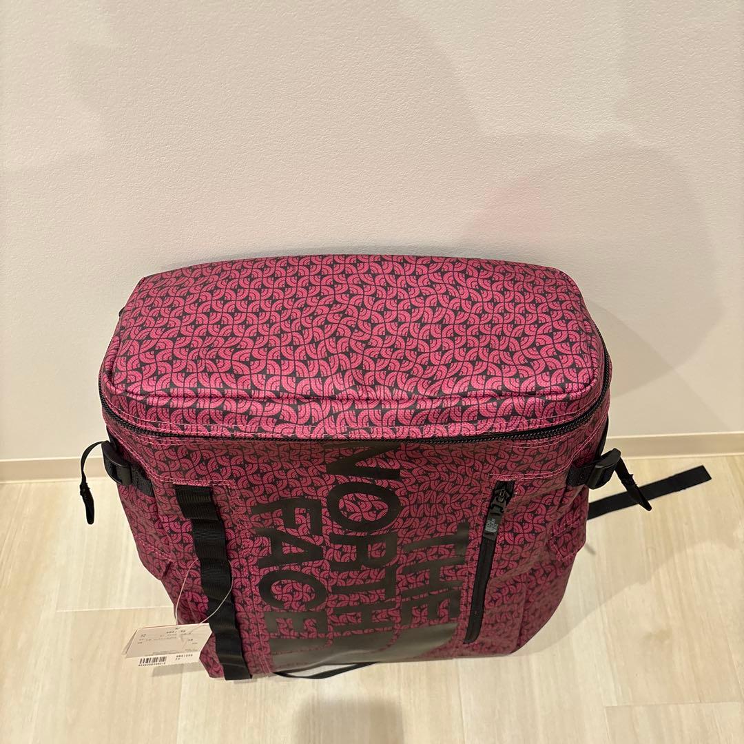 新品タグ付 ザノースフェイス BCヒューズボックス 30L フェスティバルピンク