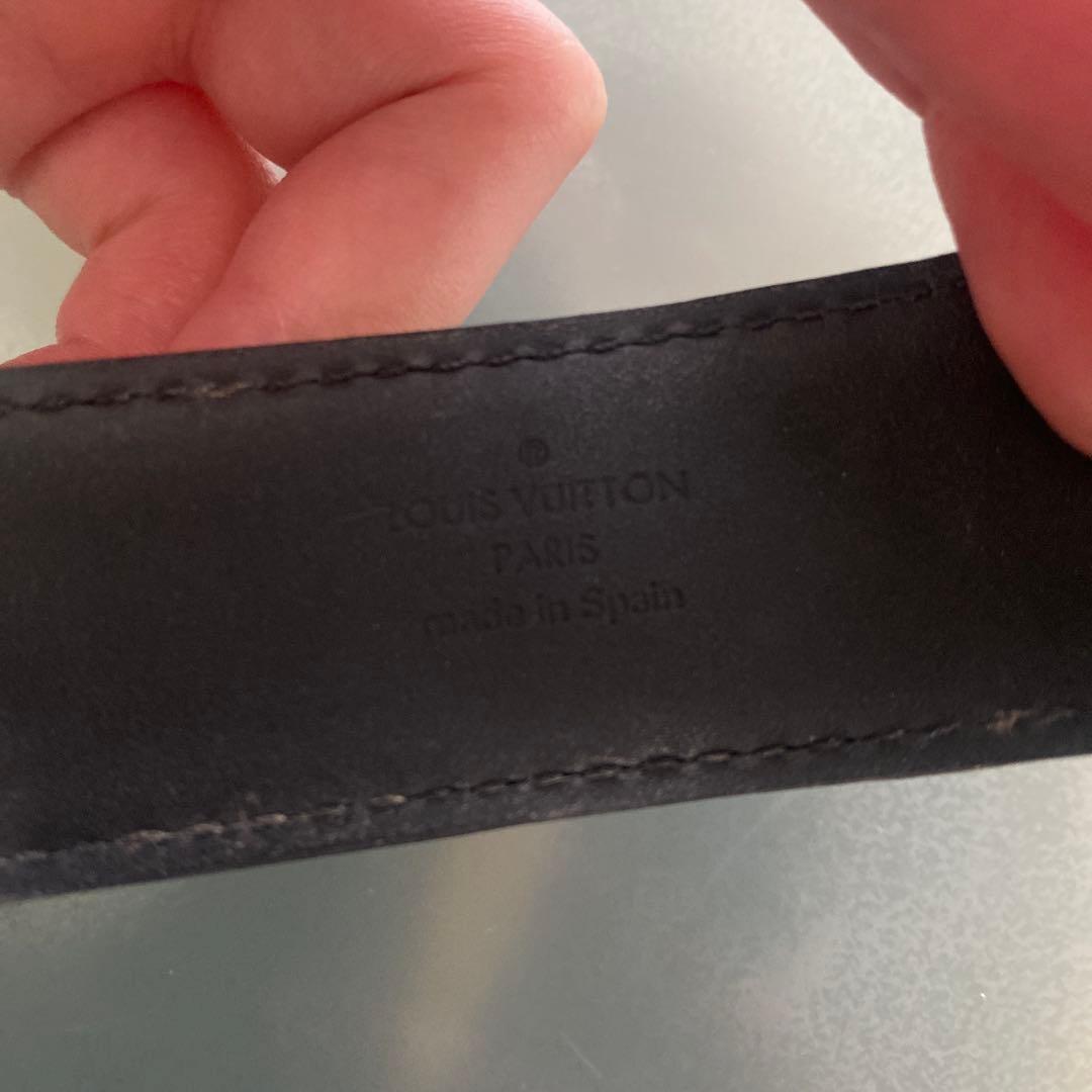 LOUIS VUITTON ブラックレザーバングル