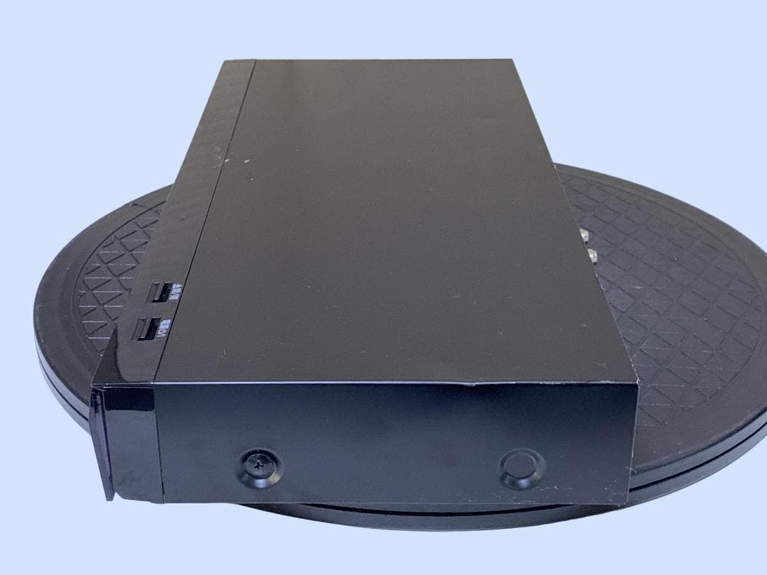 M8906 Panasonic ブルーレイレコーダー DMR-BCX2060