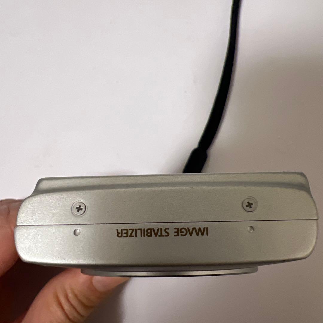 Canon コンパクトデジタルカメラ IXY220F