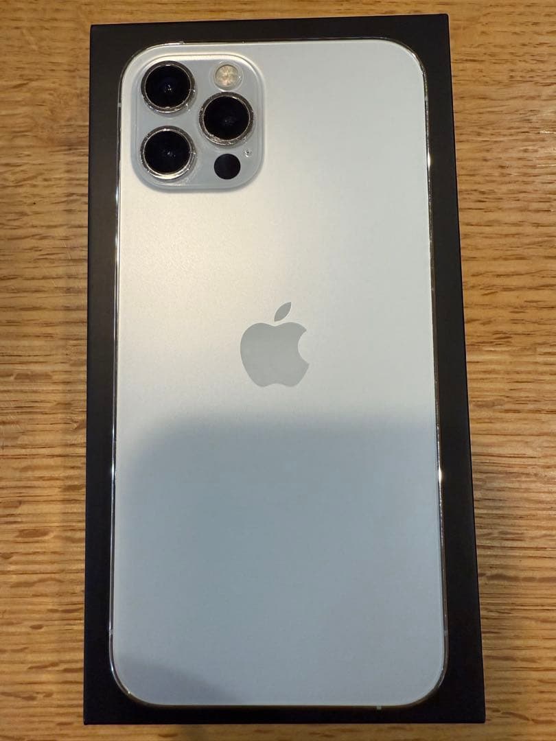 Apple iPhone 12 Pro シルバー 128GB