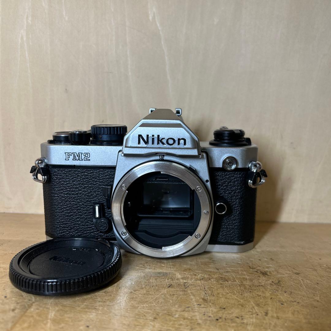 Nikon New FM2 写真学校推薦機　シルバーボディー　完動美品