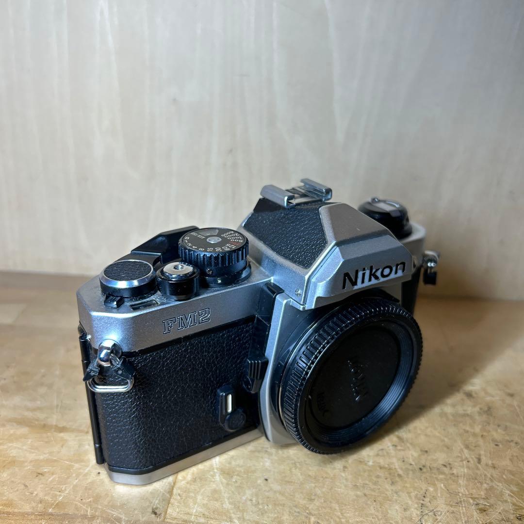 Nikon New FM2 写真学校推薦機　シルバーボディー　完動美品