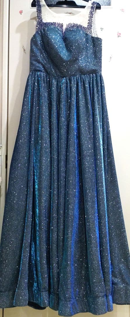 H-5 ダークブルー ビーズ＆光沢の有る総ラメ入装飾　 パーティドレス　カラオケ