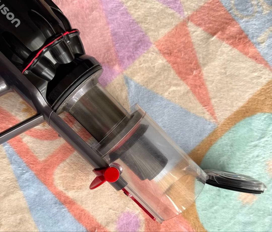 DysonハンディクリーナーSV21