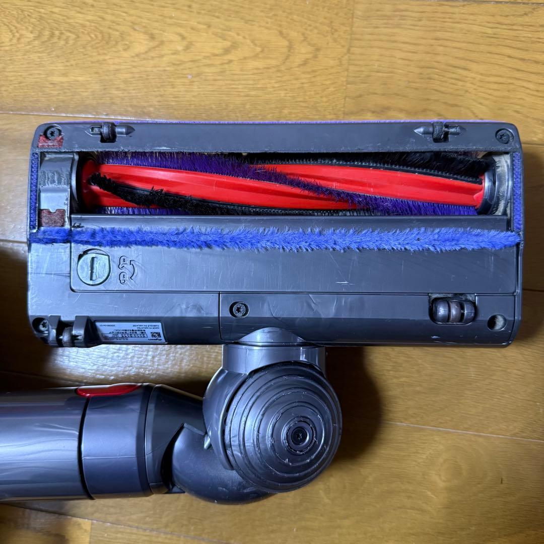 dyson v7 slim 掃除機 コードレスクリーナー　中古　美品　作動良好