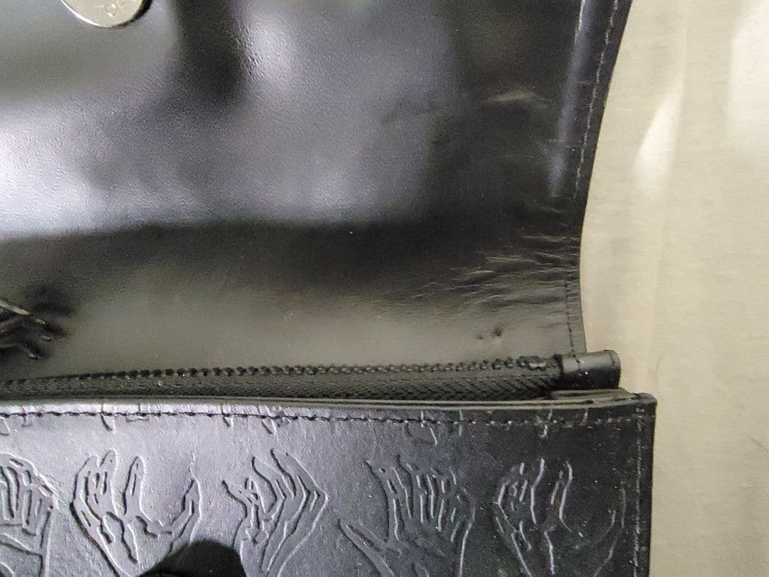 hazama 惹きずり込まれる運命のレザーウォレット