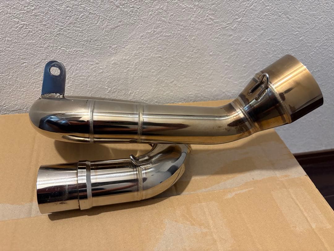 勝手にBlack Friday！ヤマハXSR900 LCIマフラー チタン