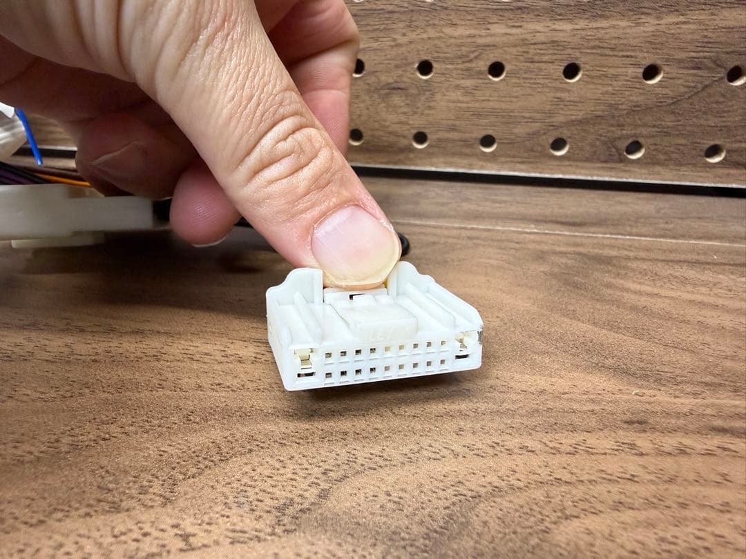 【チャーリーK】カロッツェリア　DEQ-1000A-MZ