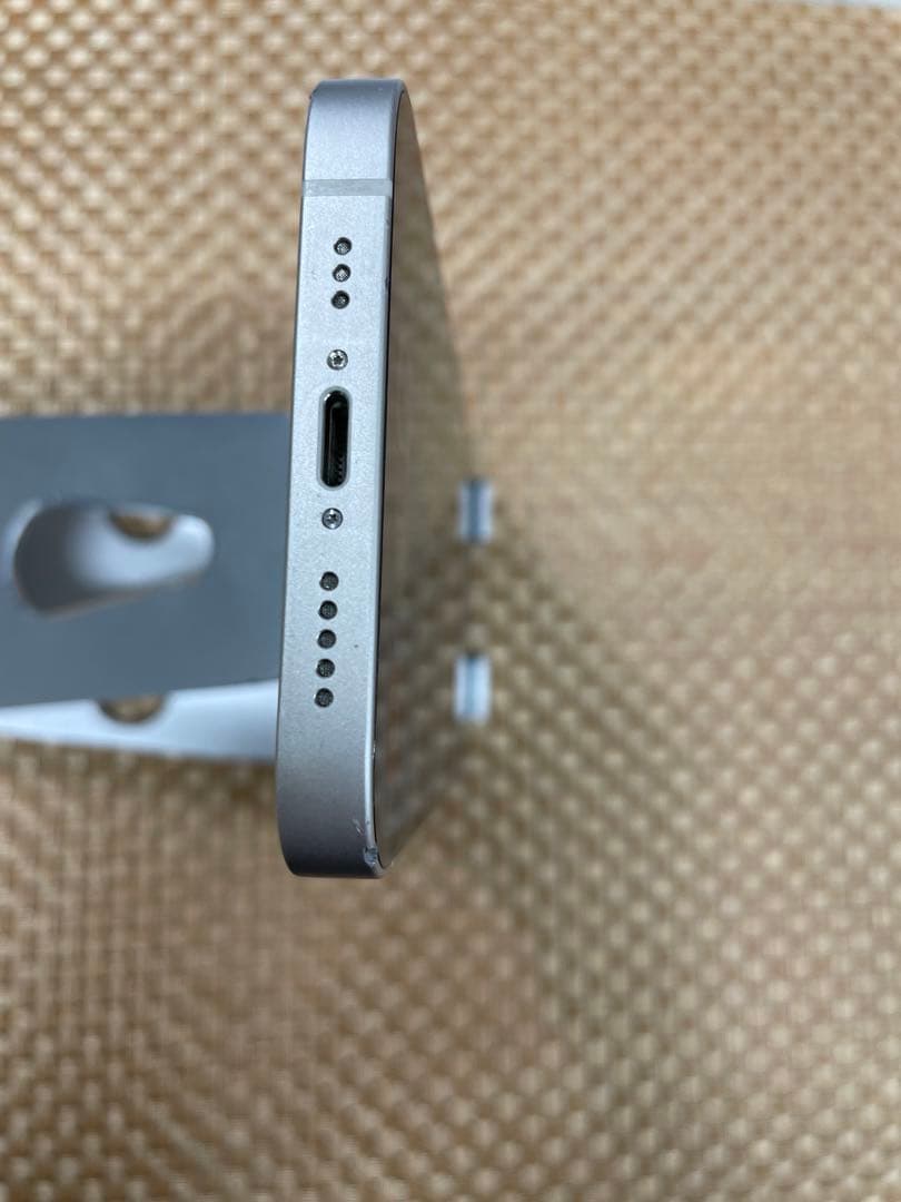 iPhone 13 128 GB スターライトSIMフリー【3078】