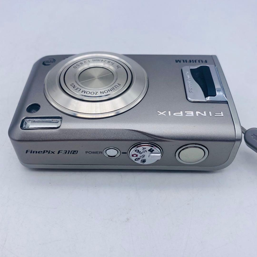 ★【美品動作確認済み】FUJIFILM FinePix F31fd