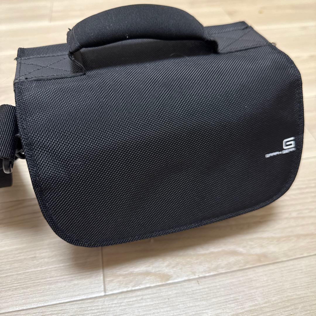 OLYMPUS E-M10 Mark III 本体　レンズ2本　一式