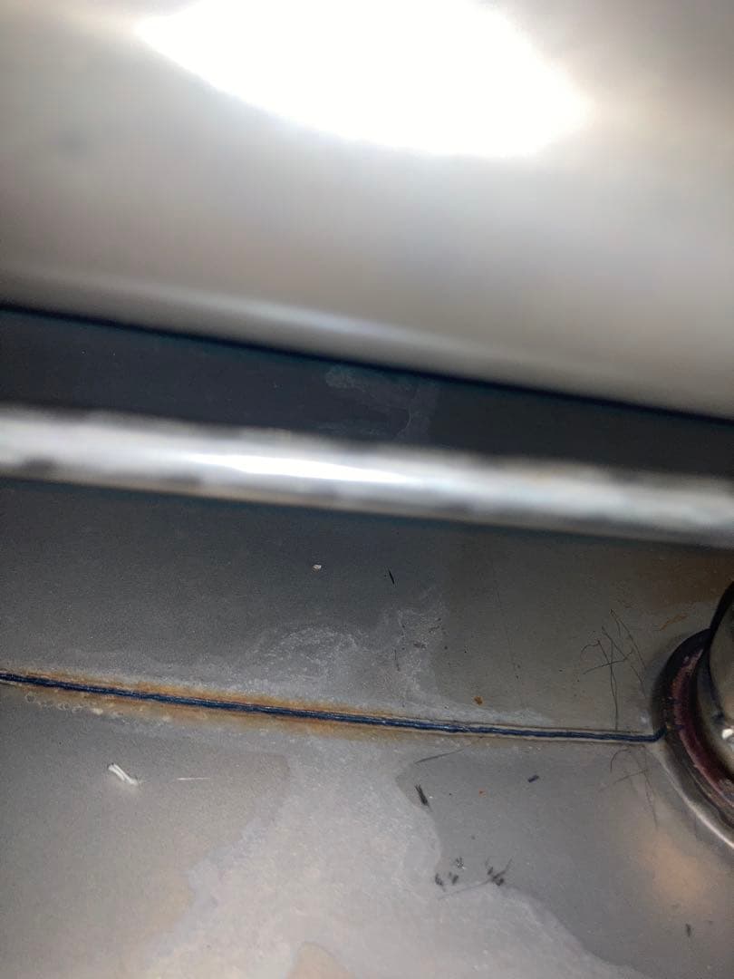 スポーツスター17Lタンク xl1200 883 4.5ガロン 凹み無し