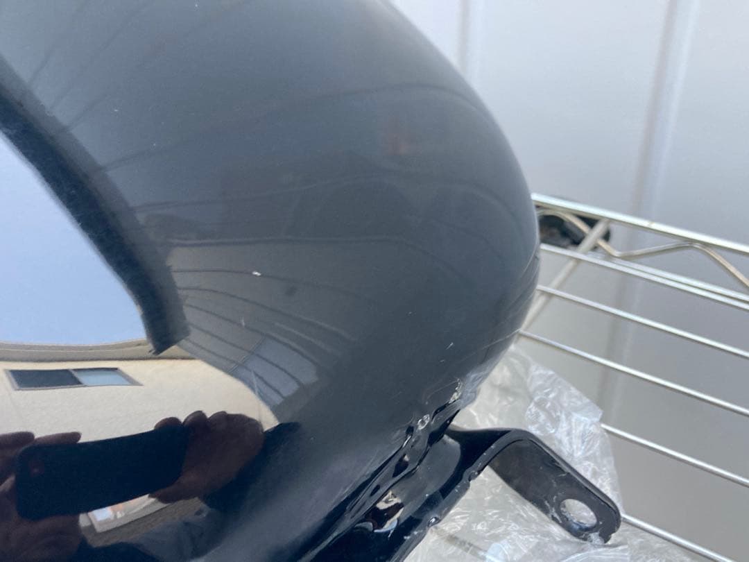 スポーツスター17Lタンク xl1200 883 4.5ガロン 凹み無し