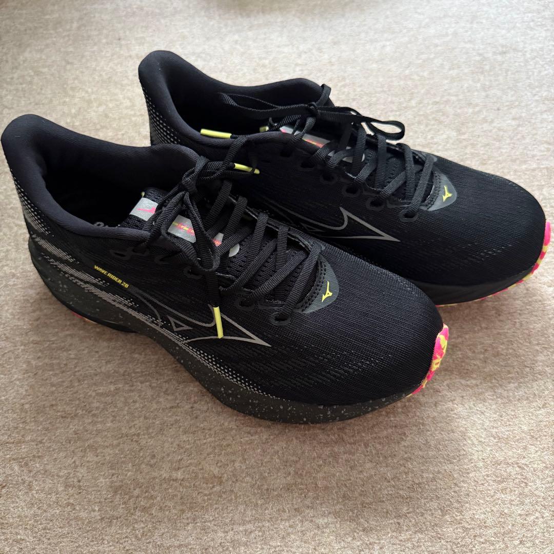 ミズノ　ランニングシューズ ウエーブライダー 28 26.5cm