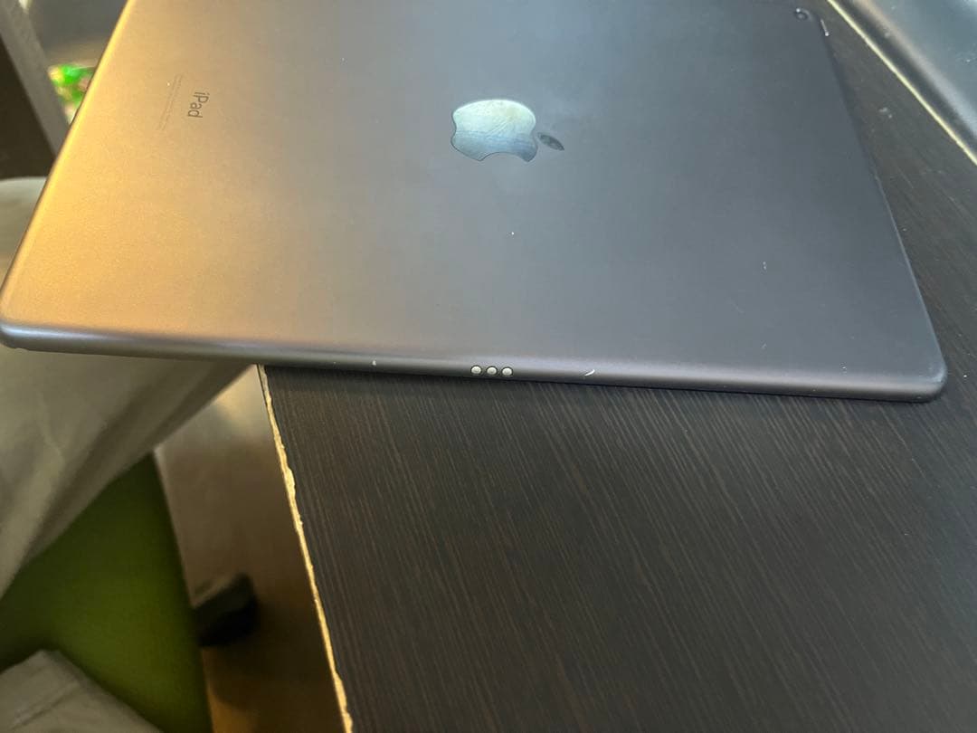 iPad Air 第3世代　64GB Wi-Fiモデル スペースグレイ