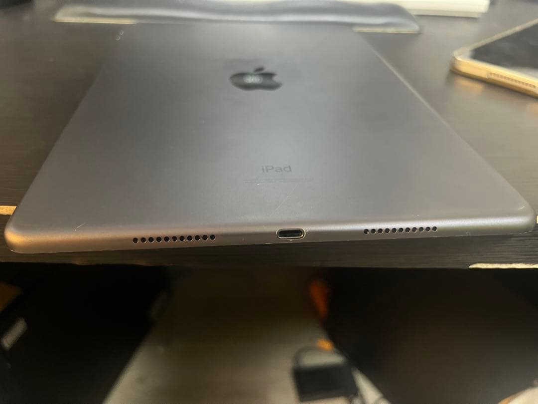 iPad Air 第3世代　64GB Wi-Fiモデル スペースグレイ