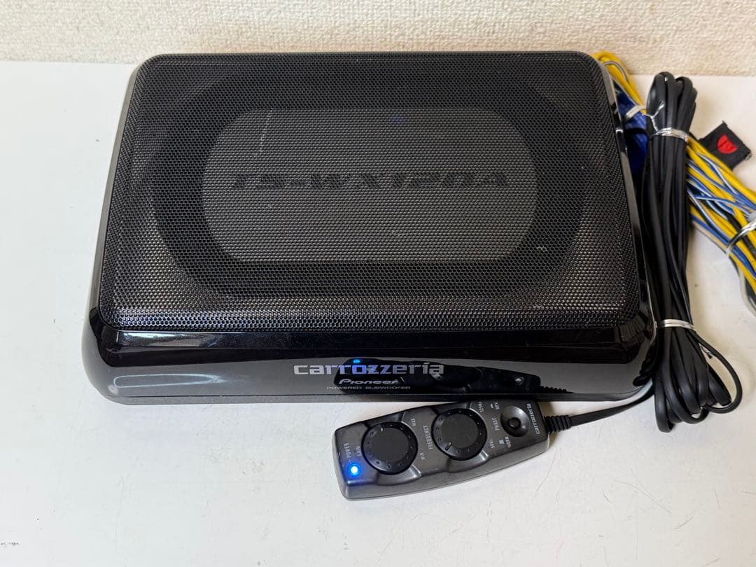 Carrozzeria カロッシリア　TS-WX120A サブウーファー